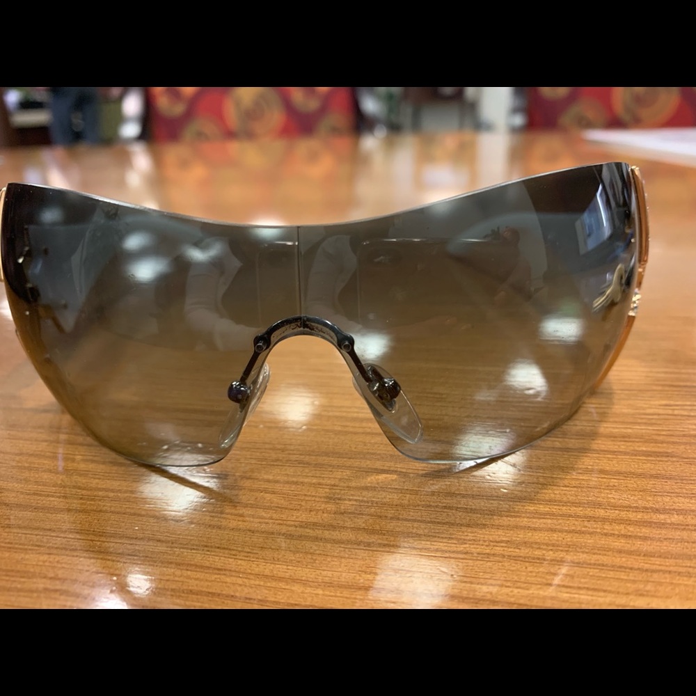 Sun glasses
